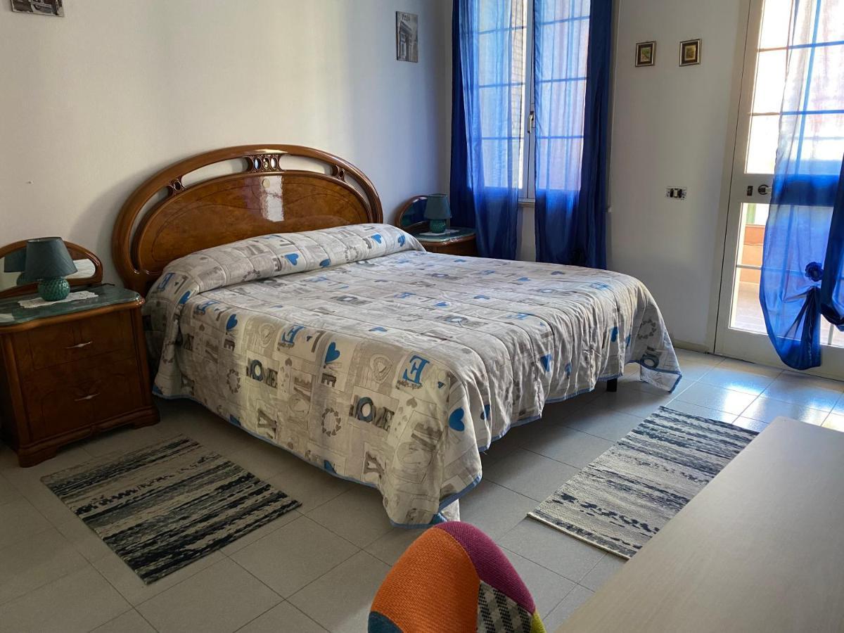 Come A Casa! Oristano Exterior foto